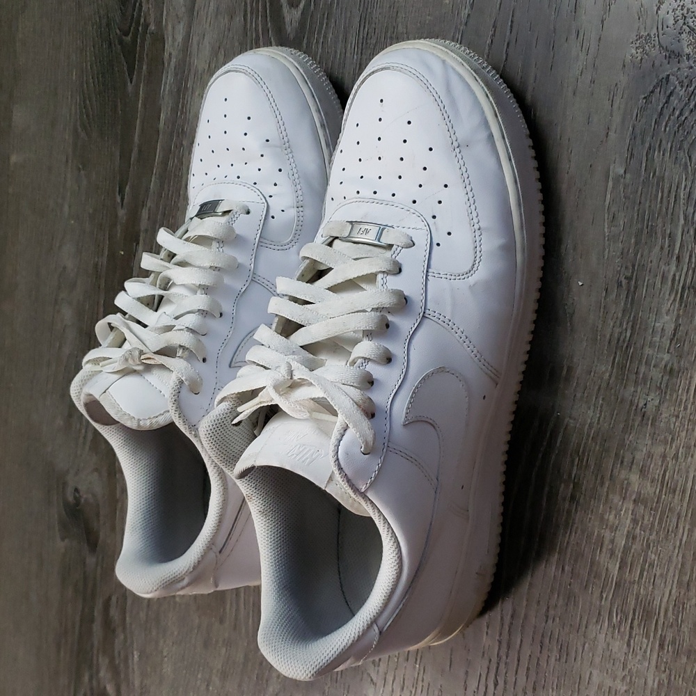 WHITE NIKE AIR FORCE ONES size 13